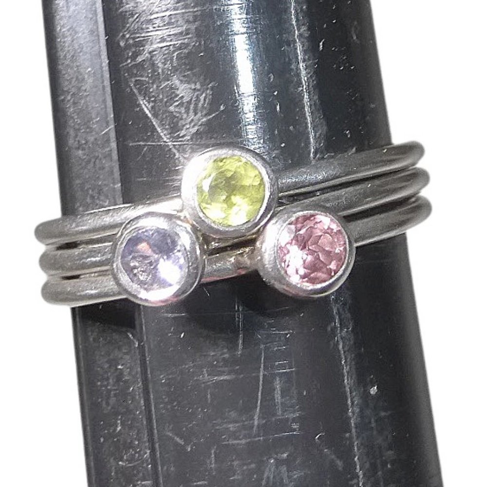 SOLD Silpada Birthstone Ring Set of 3 Size 7 .925 Sterling Silver Pink Green - Picture 2 of 4